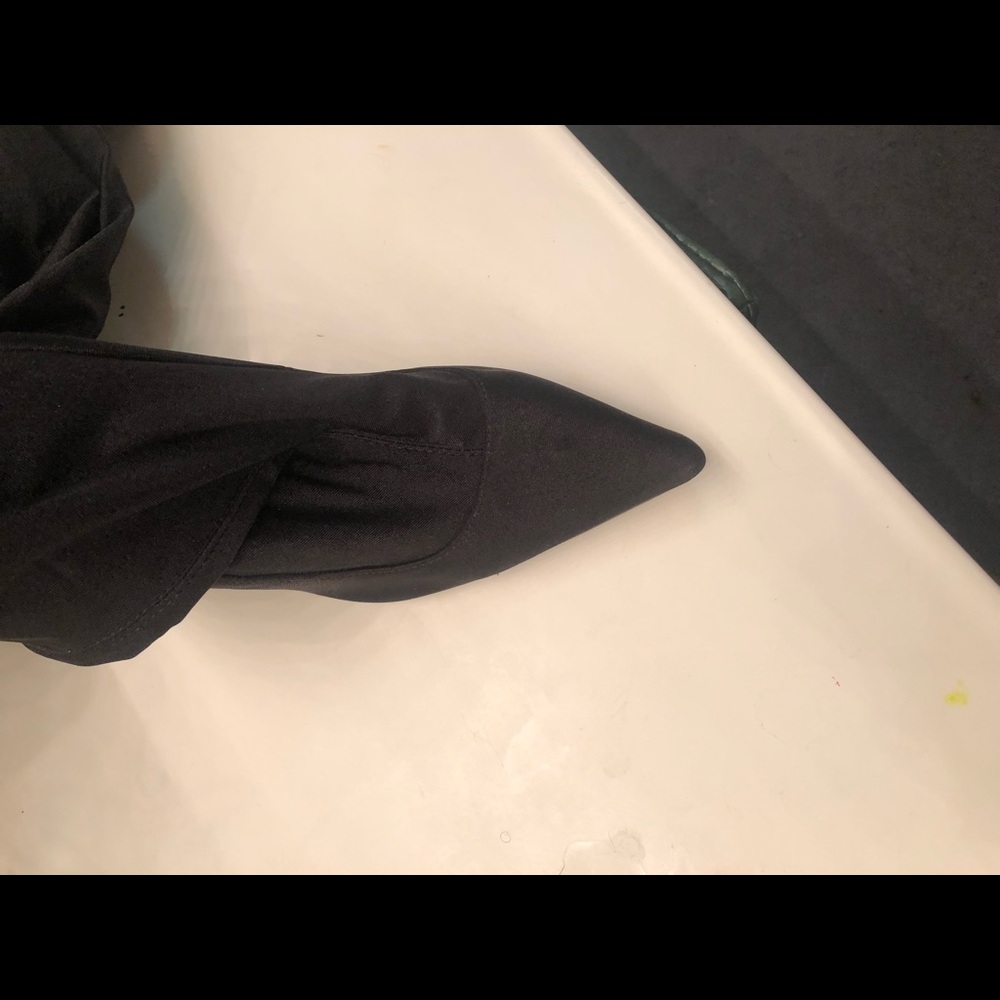 Boots - Picture 3 of 4